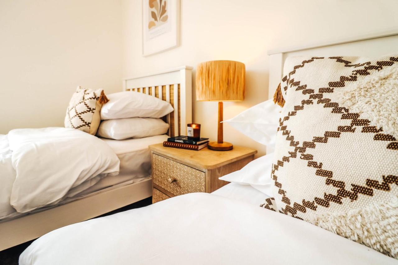 Principality View Apartment Two, By Solace Stays Cardiff Exteriör bild