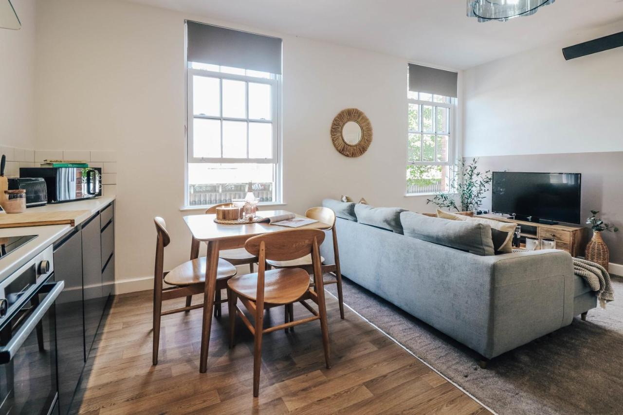 Principality View Apartment Two, By Solace Stays Cardiff Exteriör bild