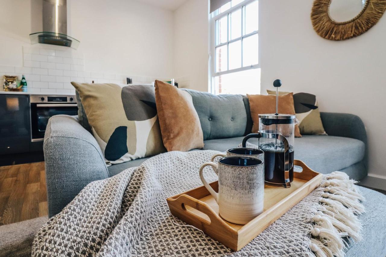 Principality View Apartment Two, By Solace Stays Cardiff Exteriör bild