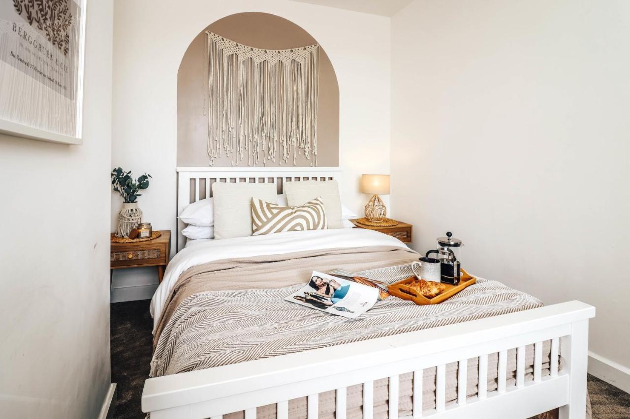 Principality View Apartment Two, By Solace Stays Cardiff Exteriör bild