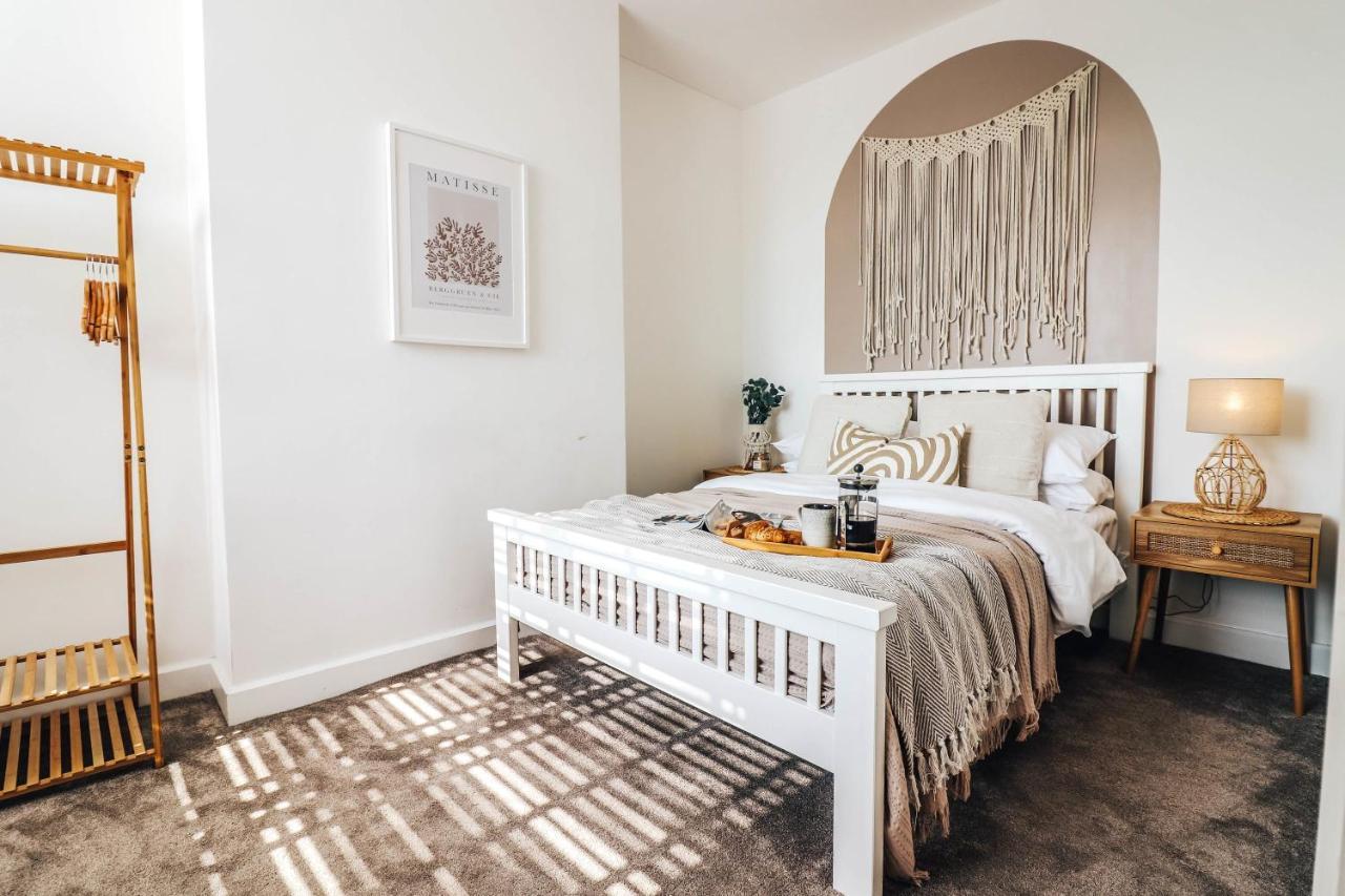 Principality View Apartment Two, By Solace Stays Cardiff Exteriör bild