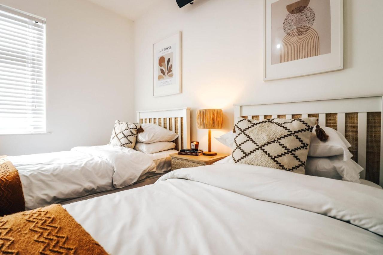 Principality View Apartment Two, By Solace Stays Cardiff Exteriör bild