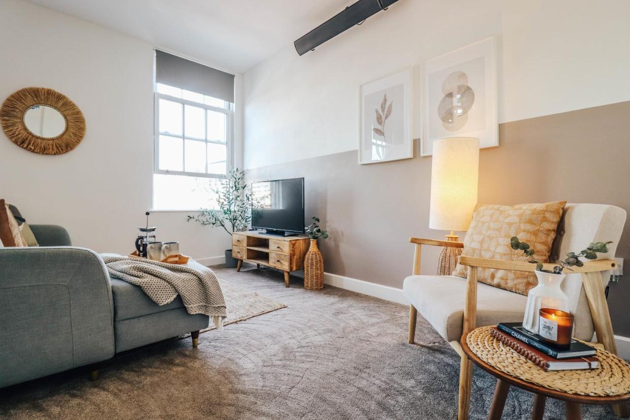 Principality View Apartment Two, By Solace Stays Cardiff Exteriör bild